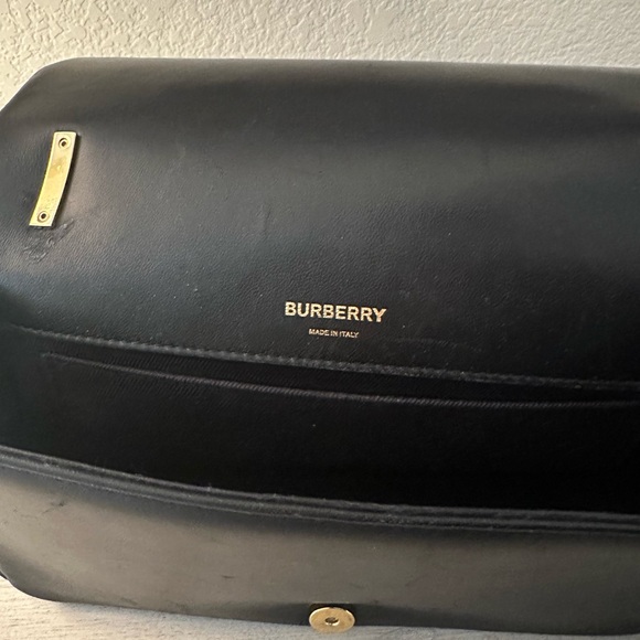 Burberry Small Lola Quilted Lambskin Bag Black Gold - Picture 9 of 13